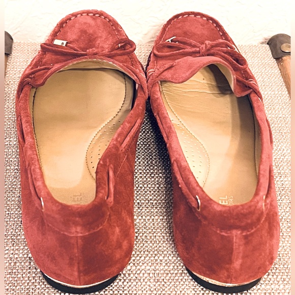 Michael Kors Suede Sutton Moccasin- Size 7.5- Wine Color - Picture 3 of 5